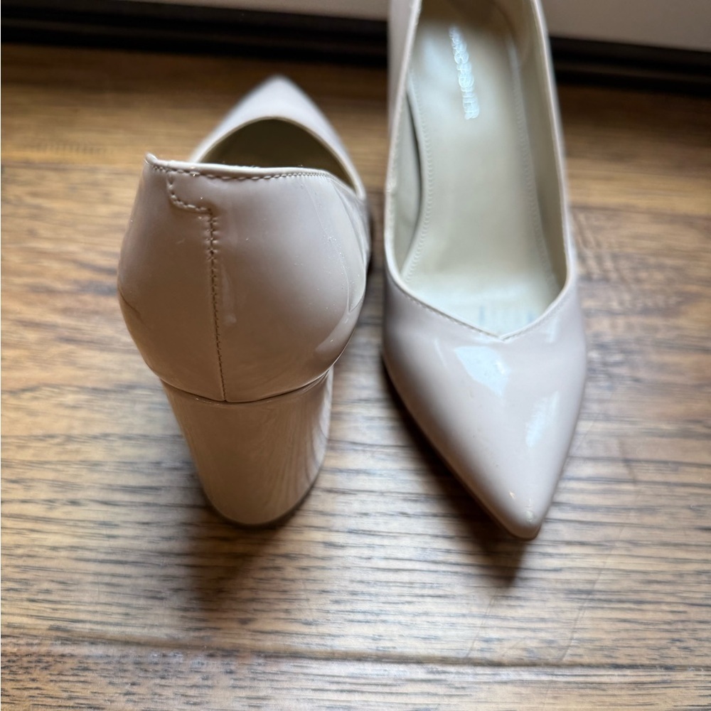 Marc Fisher Cream Block Heel Pumps - Picture 2 of 5